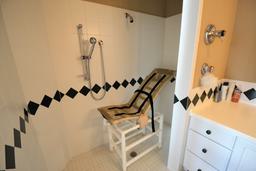 The Ultimate Guide to Walk-in Showers for Seniors